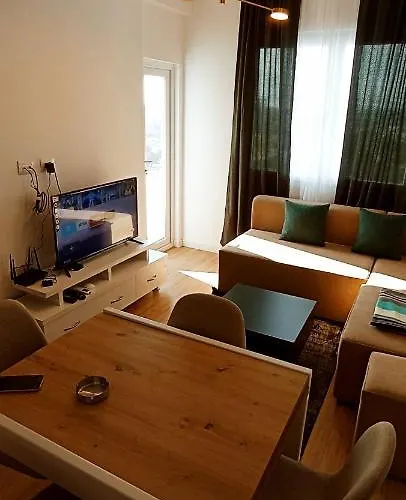 Old Train Appartement *